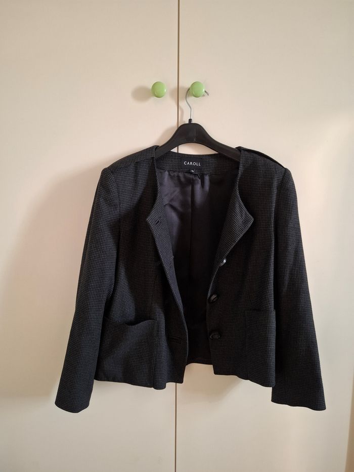 Veste femme gris foncé, 38, CAROLL, en très bon état - photo numéro 2