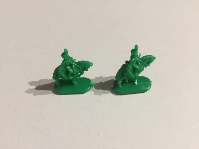 Figurine cavalerie x2 verte pièce détachée jeu de société Risk la conquête du monde Parker #A54