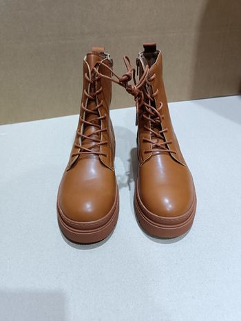 Bottines marron avec lacets et fermeture éclair taille 38 