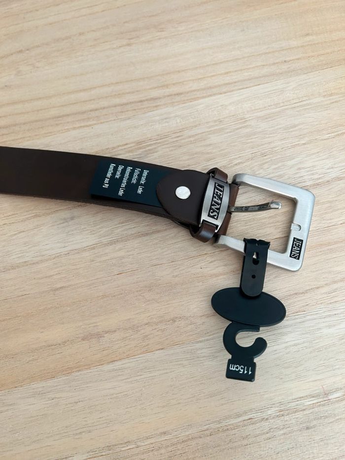 Ceinture véritable cuir neuve avec étiquette 115cm - photo numéro 5
