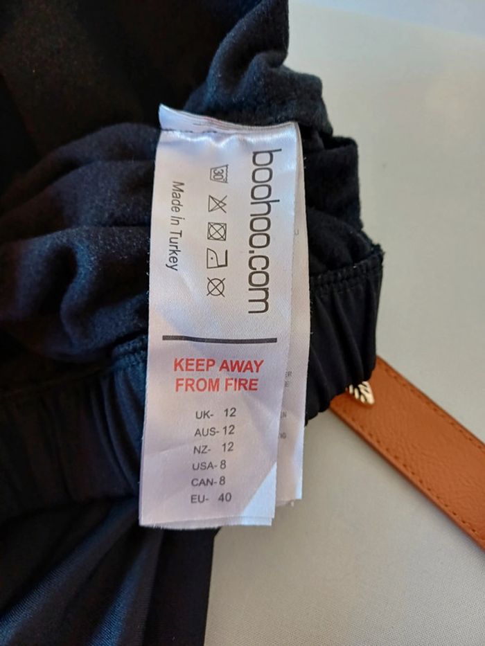 Veste noire courte zippée Boohoo taille L 40 - photo numéro 8