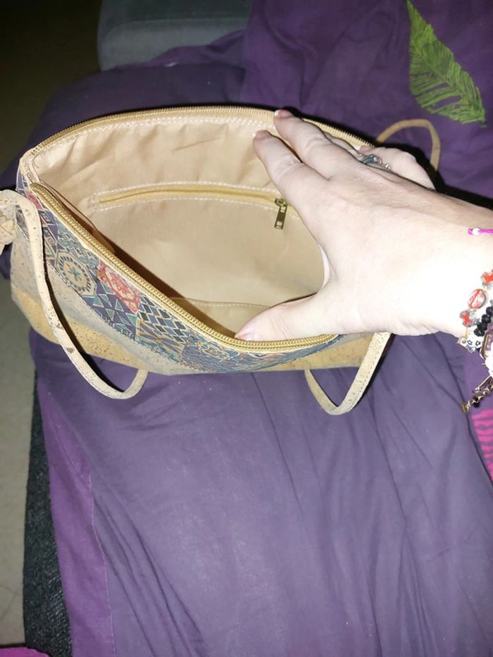 Sac bandoulière en liège neuf - photo numéro 4