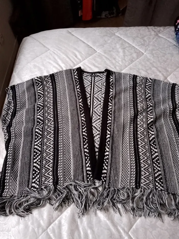 Cape poncho taille unique - photo numéro 4