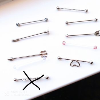 piercings d'oreille