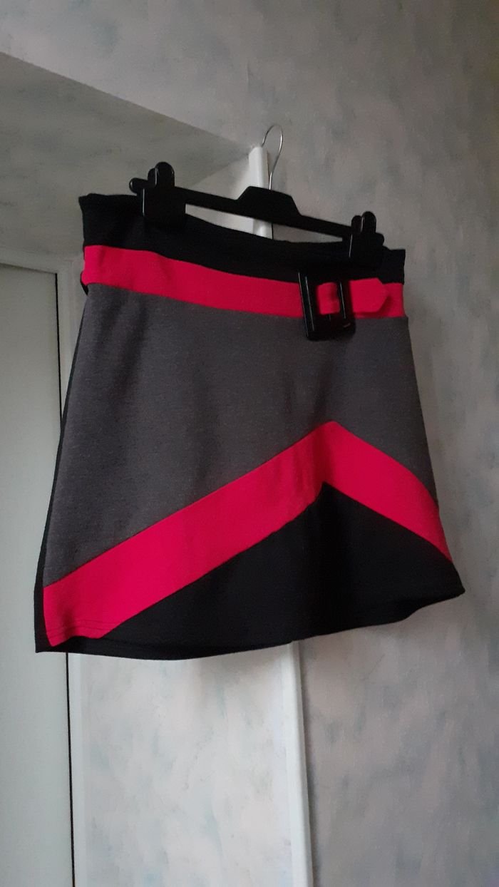 Jupe femme taille 40 - photo numéro 1