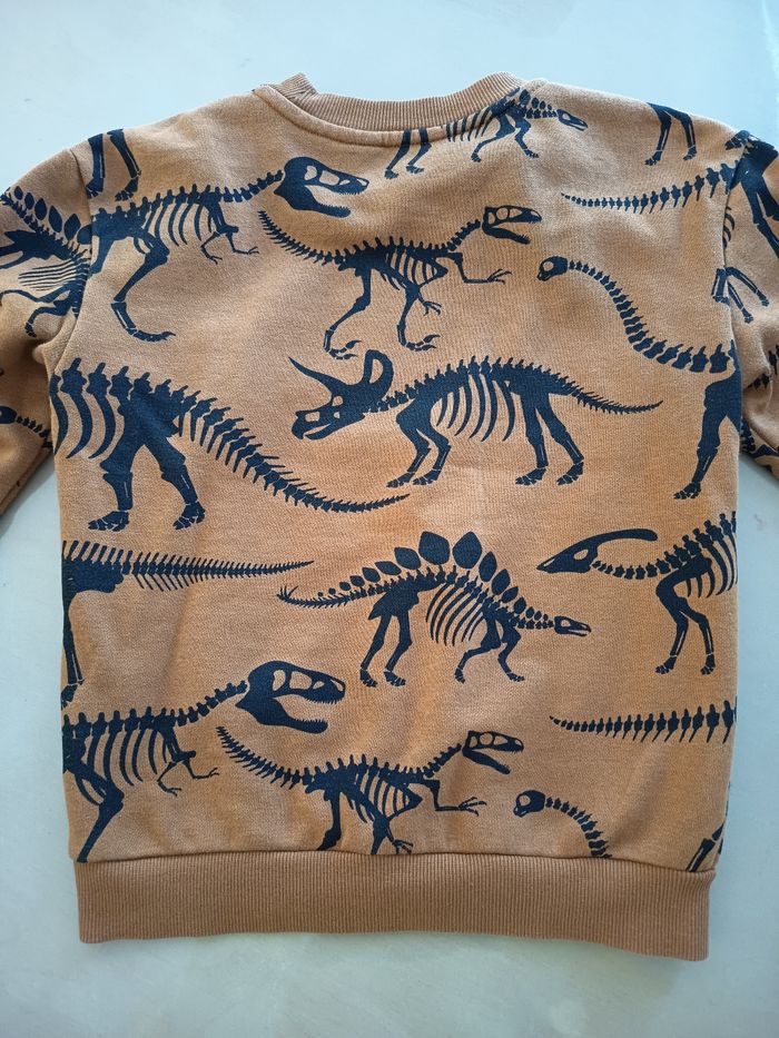 Pull 4-6 ans - photo numéro 3