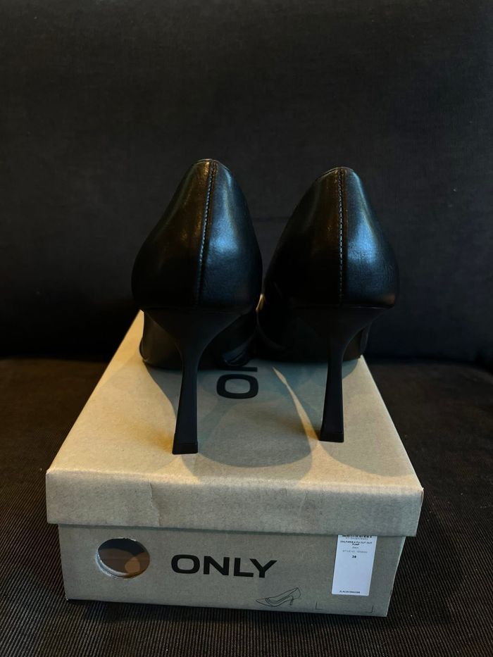 Escarpins, Only, 39. À vendre dans leur boîte état neuf Très jolis - photo numéro 6