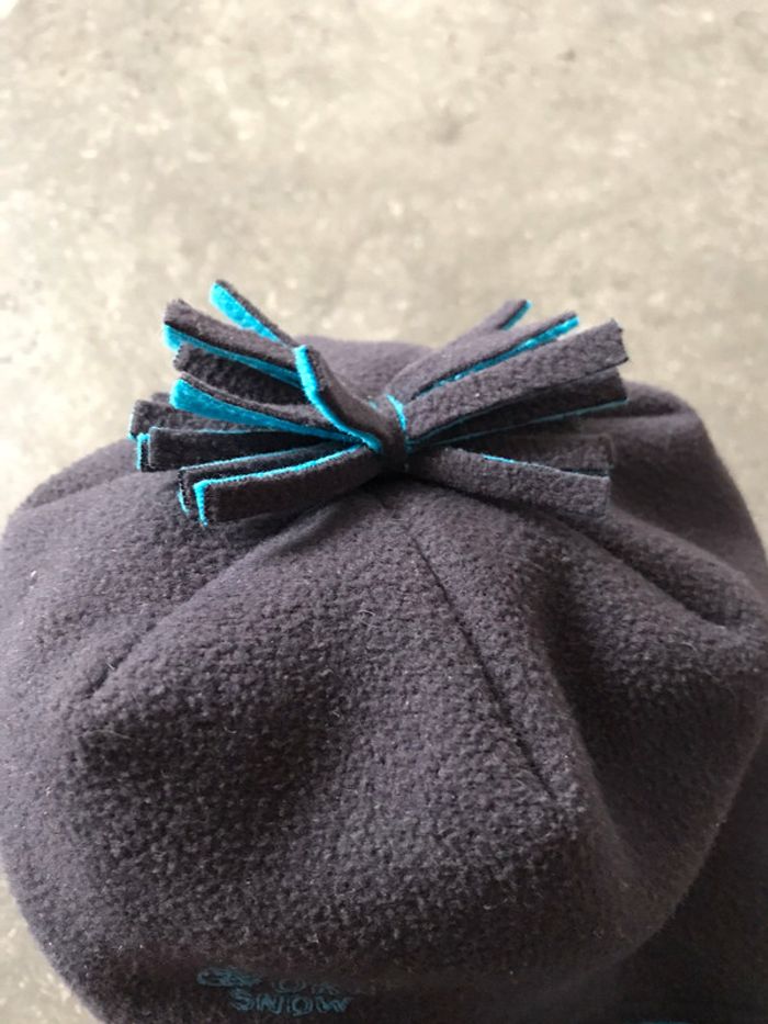 Bonnet avec cache oreille polaire bleu bébé 12 mois - photo numéro 2