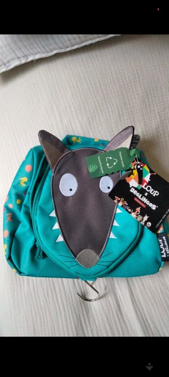 Trousse de toilette loup
