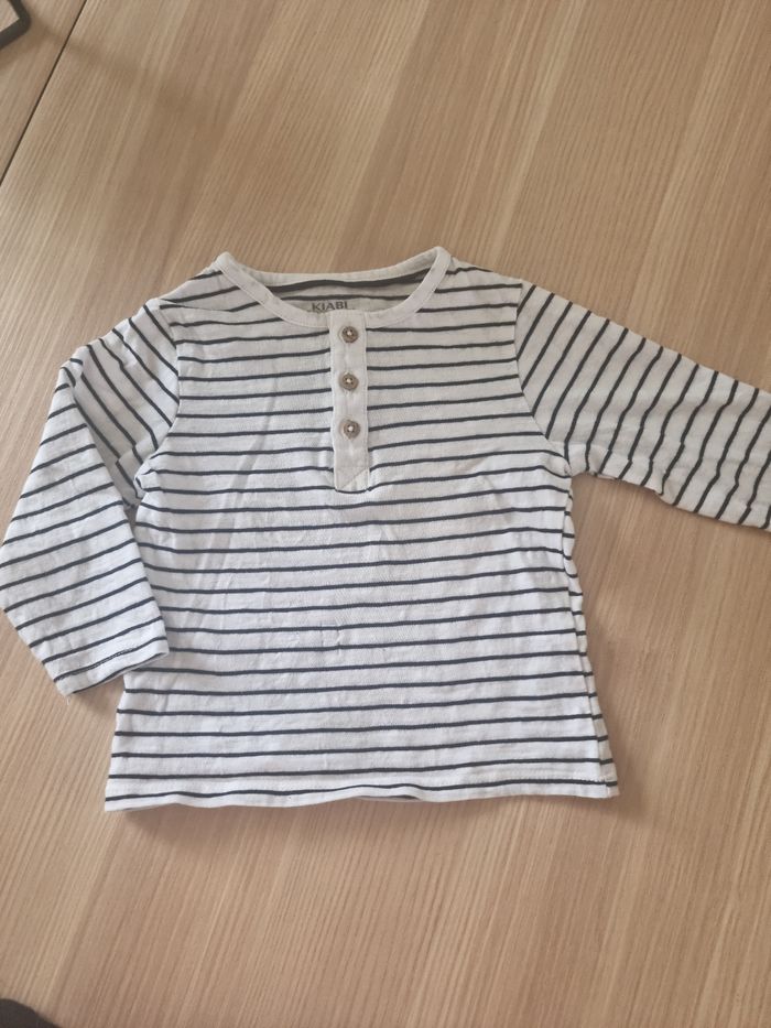 Lot 4 hauts à manche longues - photo numéro 2