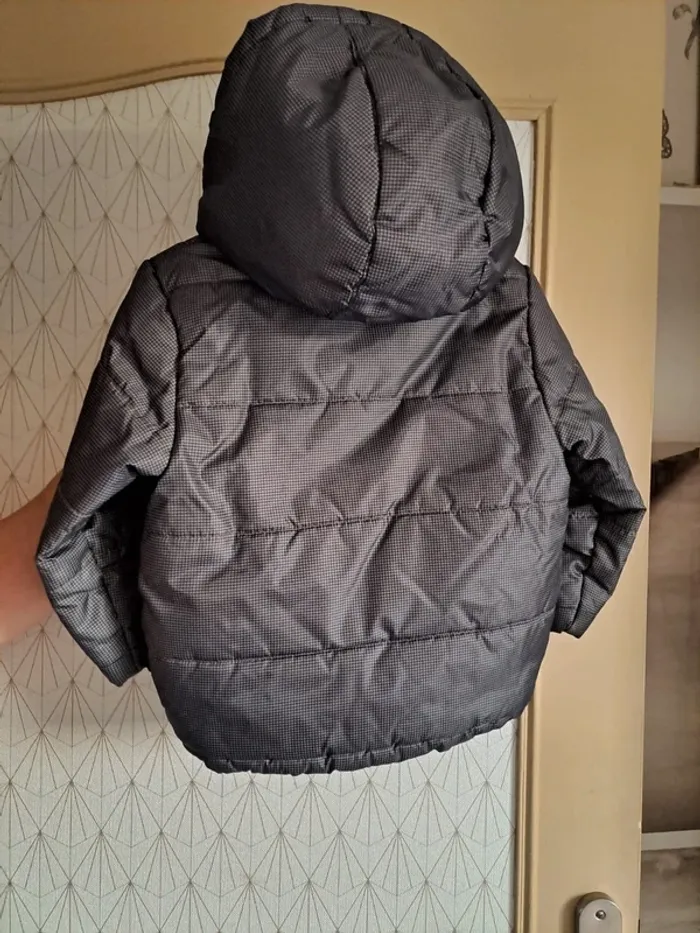 Manteau Obaïbi garçon chaud gris quasi pas porté 23 mois comme neuf - photo numéro 4