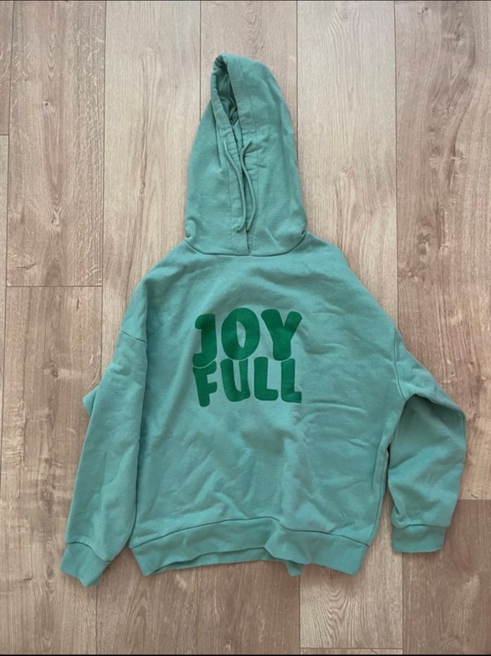 Sweet à capuche