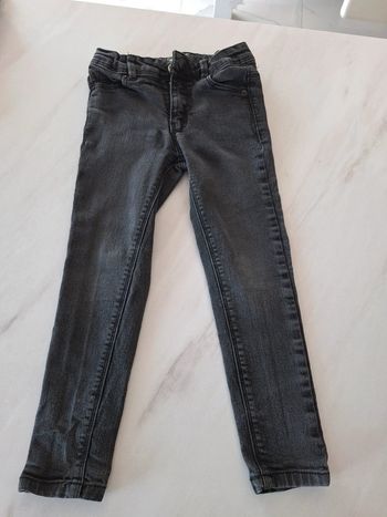 Jean skinny gris Kiabi – Enfant 5 ans (108-114 cm)