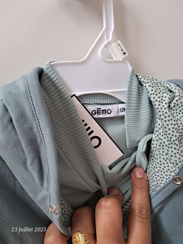 Ensemble veste pull 12 mois - photo numéro 4