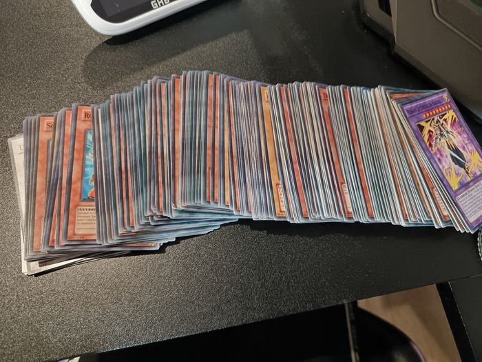 Lot 225 cartes Yu-Gi-Oh (aucun doublon) - photo numéro 3