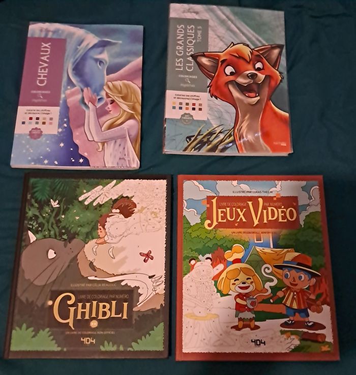 Lot feutres et livres coloriage mystere - photo numéro 5