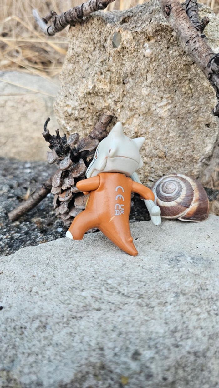 Super figurine Pokemon Nintendo ossatueur - photo numéro 3