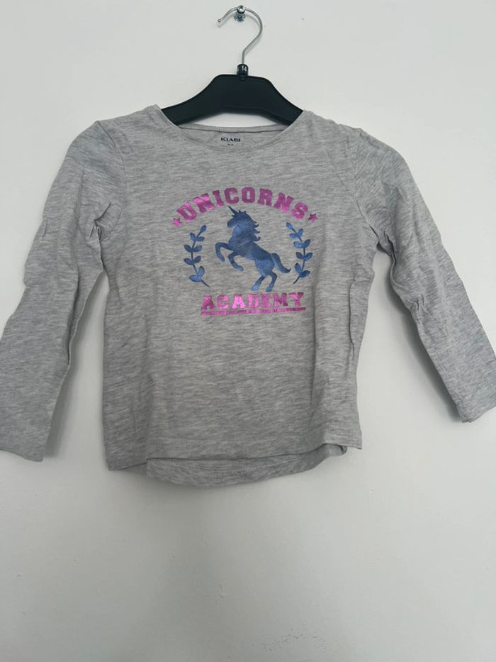 Pull licorne 3 ans