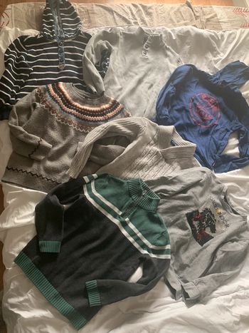 Lot de 7 pulls 10 ans