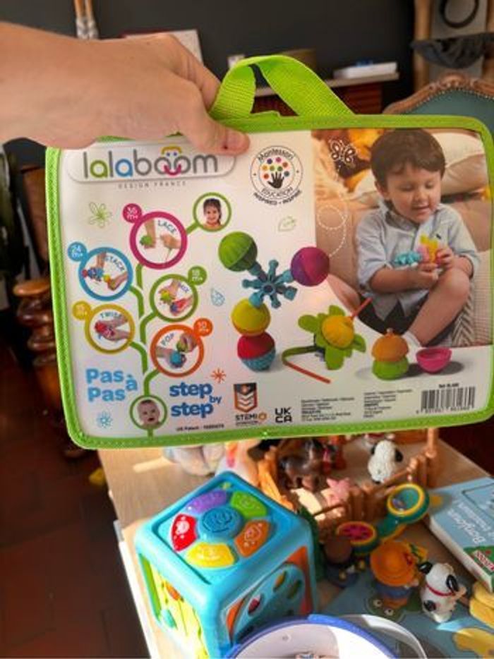 Gros lot  jouets bébé 0-3 ans – jeux d’éveil et éducatifs – premier âge - bois - photo numéro 4