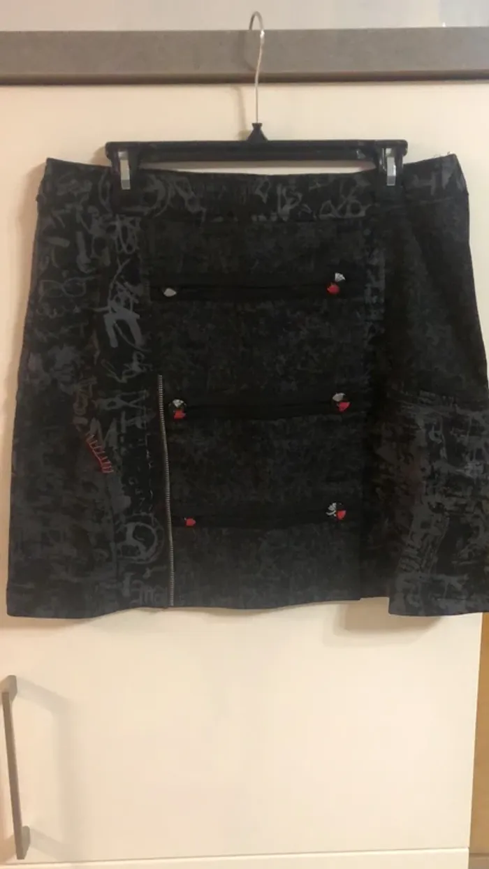 Jupe type desigual
