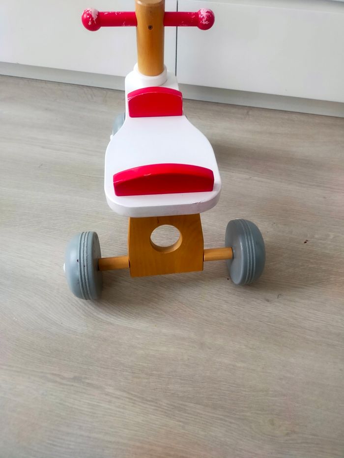 Vélo en bois - photo numéro 4