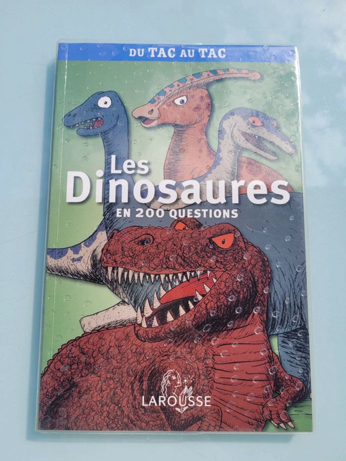 Du Tac au tac, livre Les Dinosaures en 200 Questions - photo numéro 2