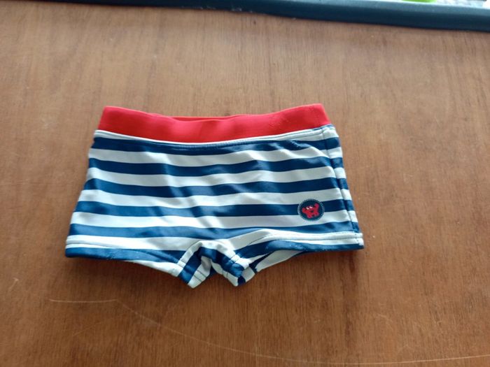 Short de bain 18 mois