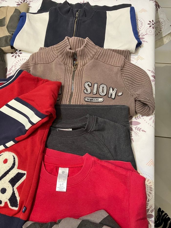 Lot garçons hiver 8 ans - photo numéro 3