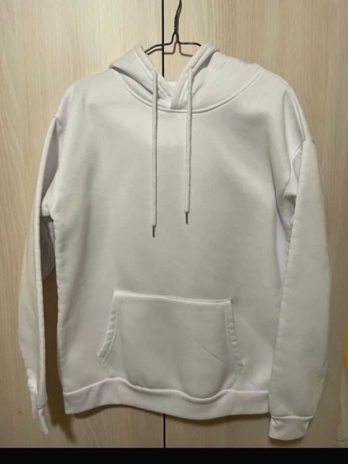Sweat à capuche blanche