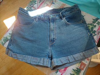 Short en jeans taille 40