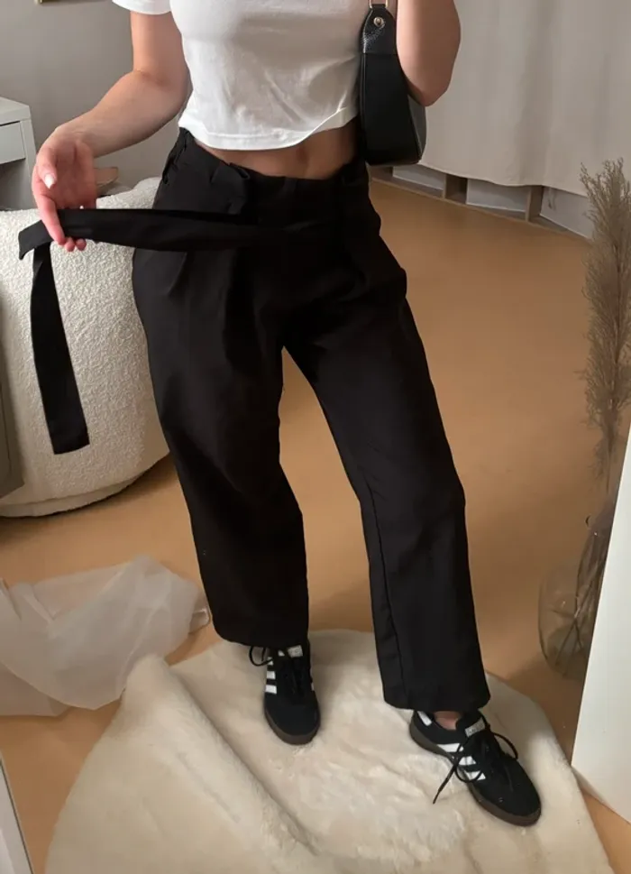 Pantalon noir oversize à ceinture - photo numéro 3