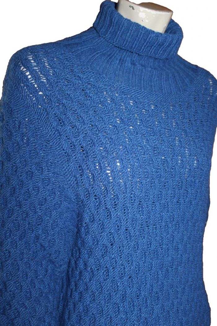 robe pull col montant 1 poche plaquée de chaque cote peut se porter avec ou sans ceinture - photo numéro 2