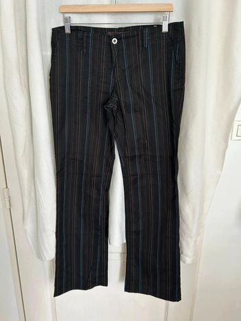 Pantalon rayé