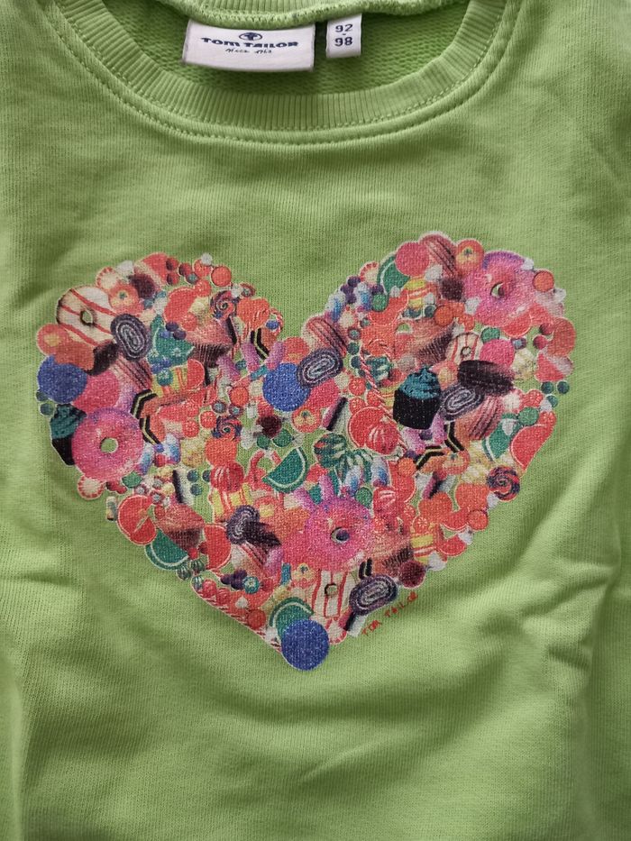 Sweat motifs bonbons 🍬 - photo numéro 2