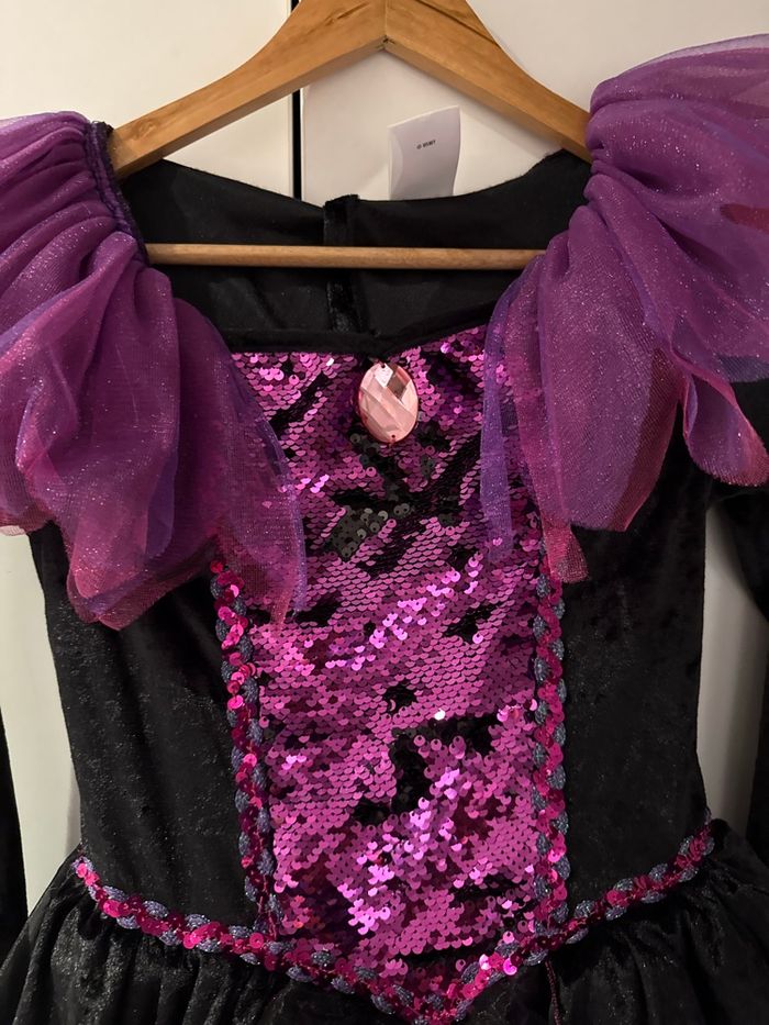 Robe maléfique - photo numéro 2