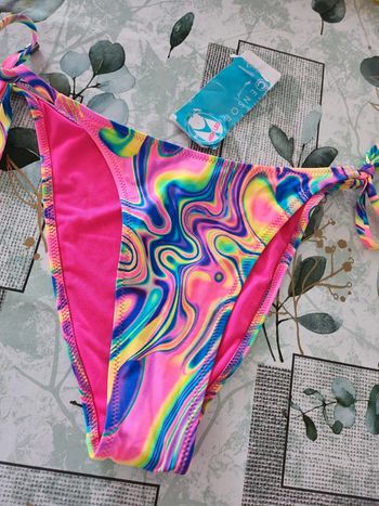 Bas de maillot style psychédélique