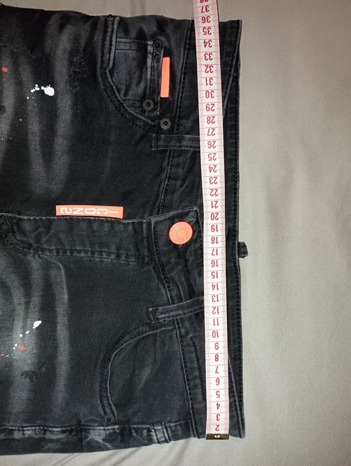 Jean effet "troué taché" - photo numéro 6