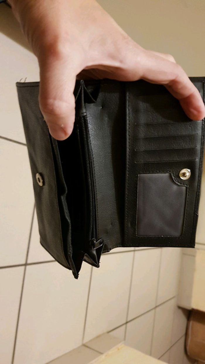 Porte monnaie - photo numéro 2