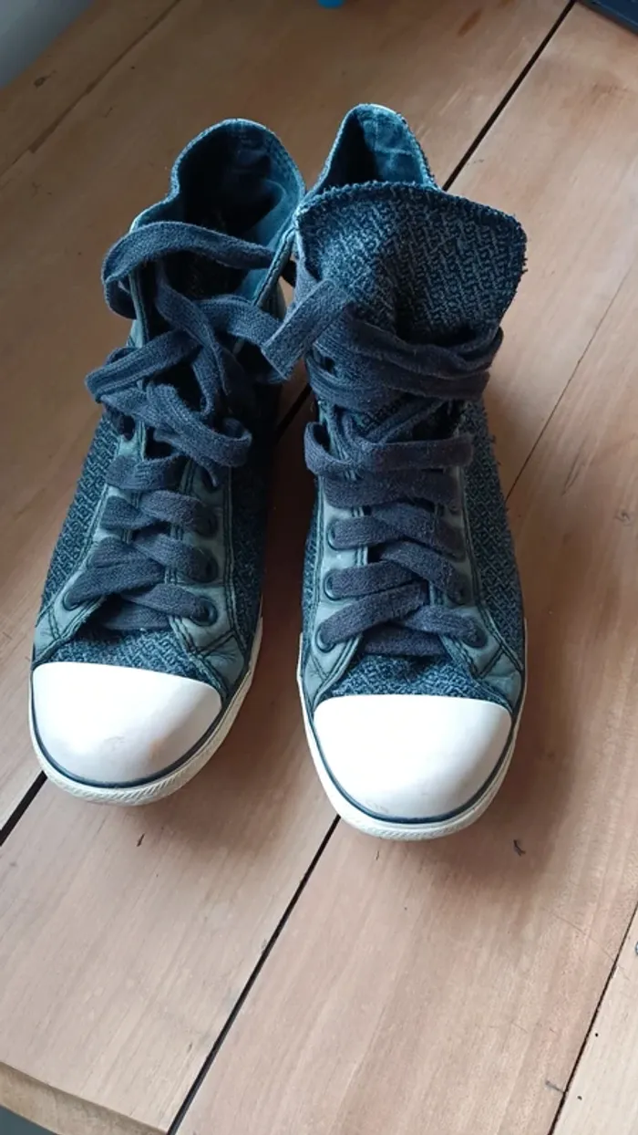 Converse - photo numéro 3