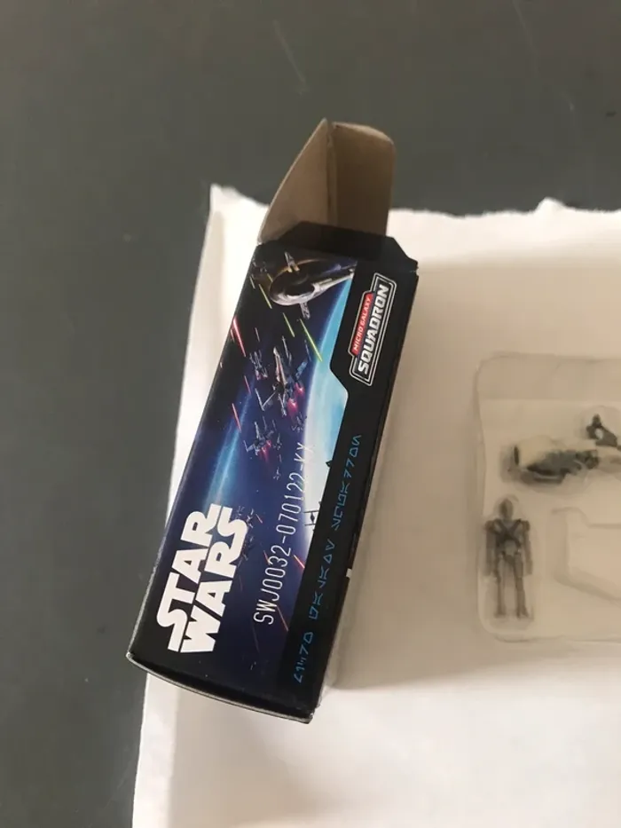 Figurine starwars micro galaxy squadron ig-11 w speeder chase - photo numéro 7