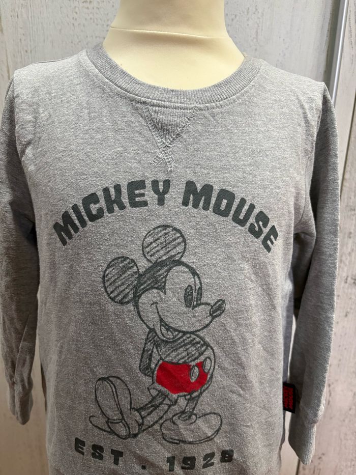 Pull garçon taille 110/116 - photo numéro 3