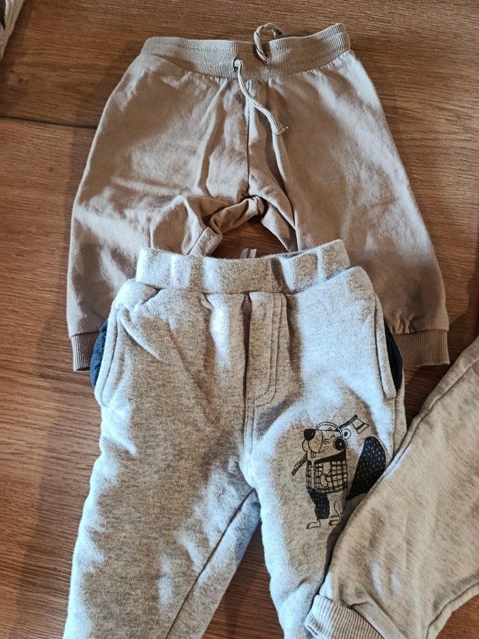 Lot pantalons 12 mois - photo numéro 4