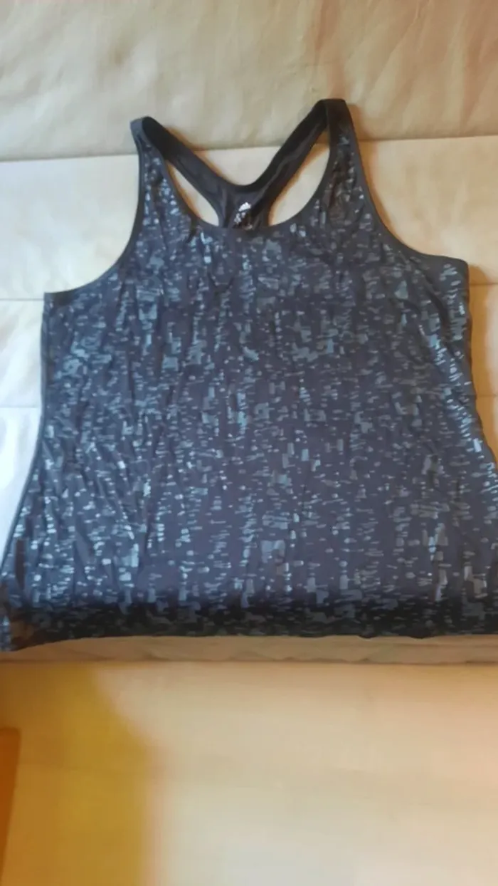 Lot de 10 hauts taille 4 - photo numéro 9
