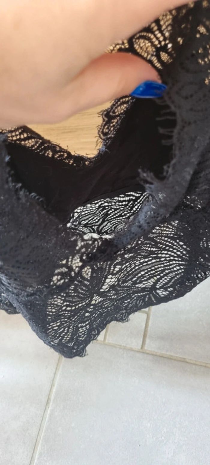 Lot de 2 brassières a dentelles noires - photo numéro 4