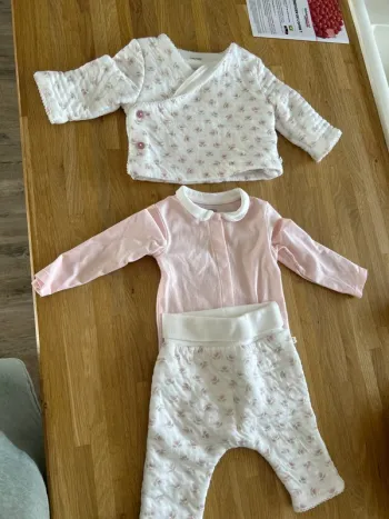 Ensemble bébé fille