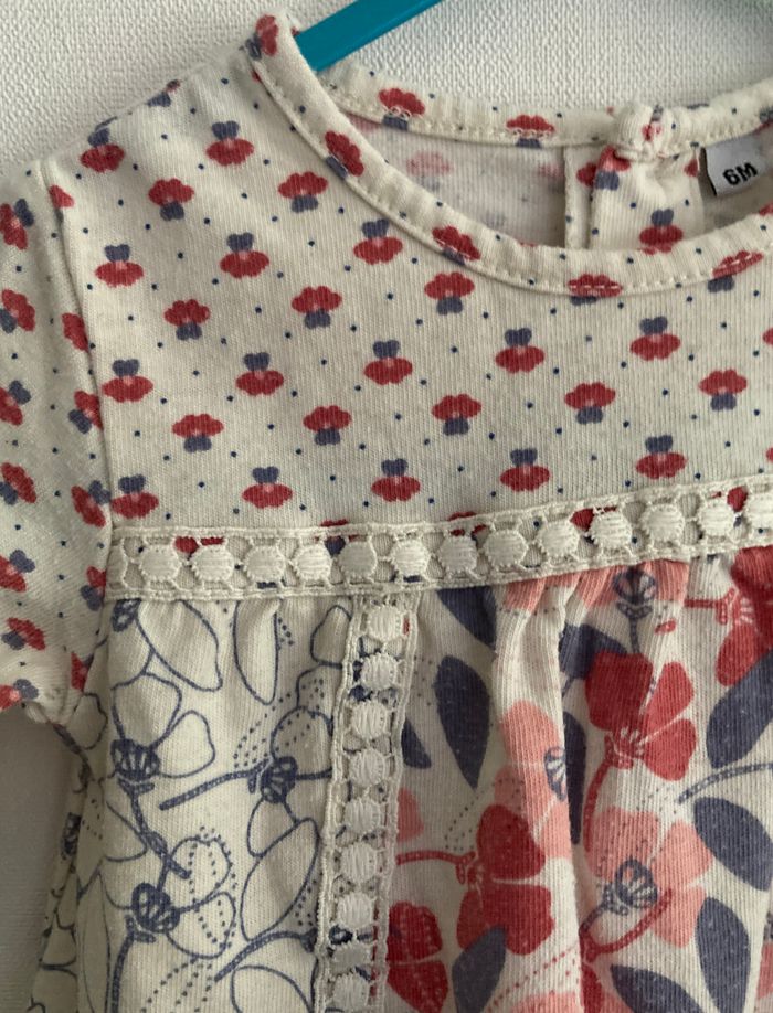 tunique manches longues fleuri avec dentelle taille 6 mois - photo numéro 2