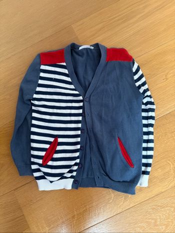 Gilet garçon en très bon état