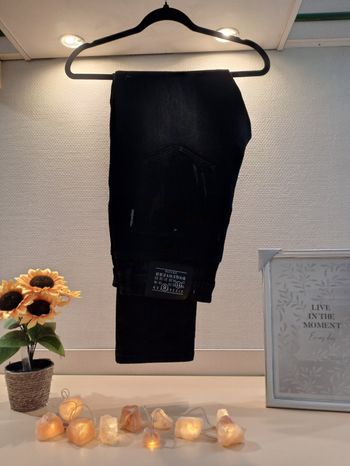 Jean DSQUARED² – DH1890-2H – Taille 33 – Excellent état