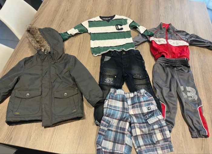 Lot vêtements taille 3 ans